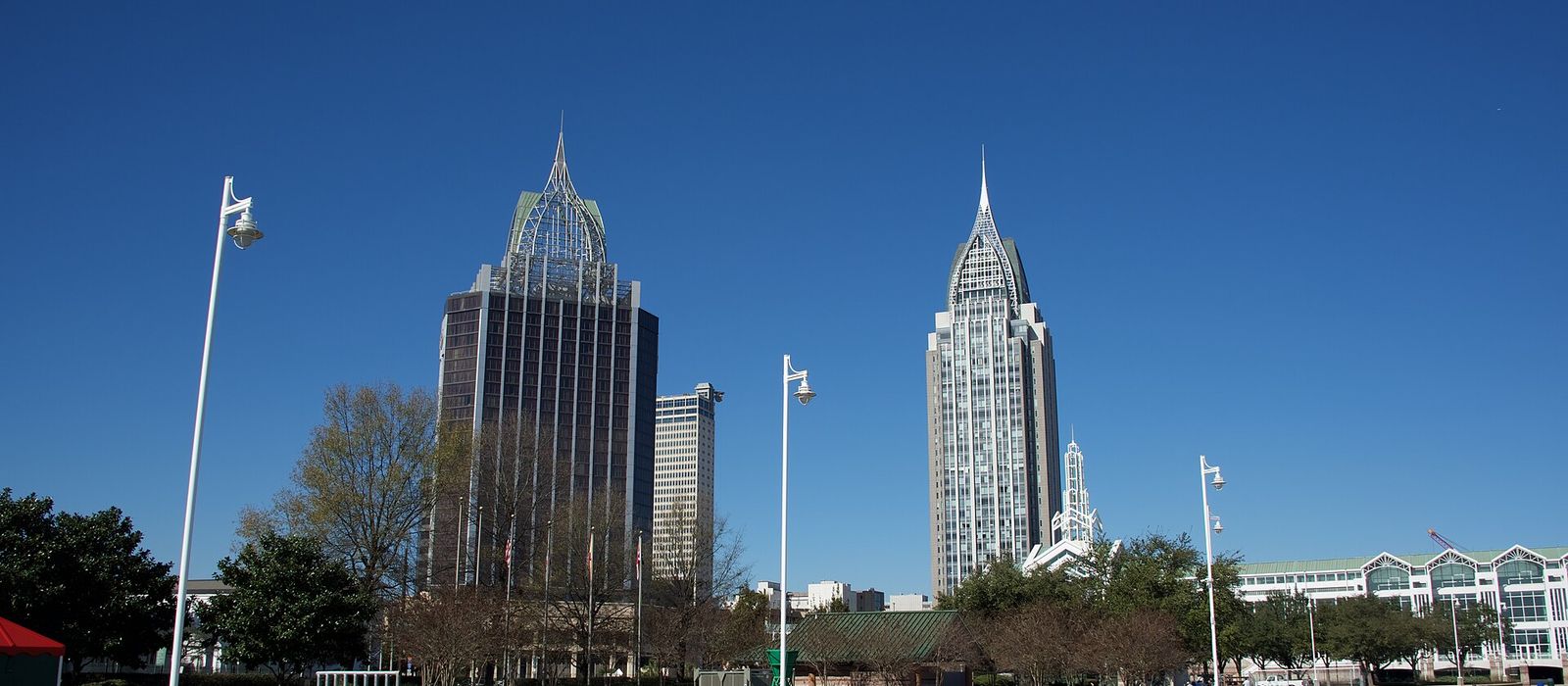 Downtown Mobile, Alabama skyline with the RSA Tower above the waterfront