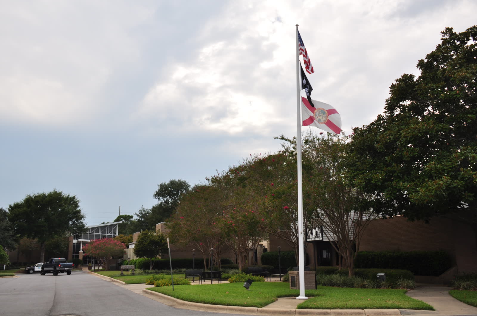 Niceville City Hall building in Niceville, Florida